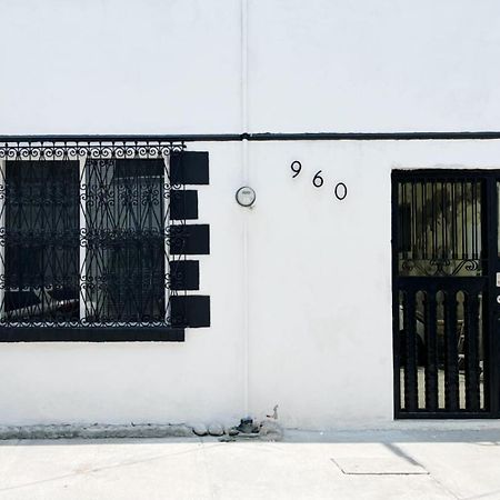 Dgm Lofts Mty Mn 960 F Centro Cerca De Todo Apartment Monterrey Bagian luar foto