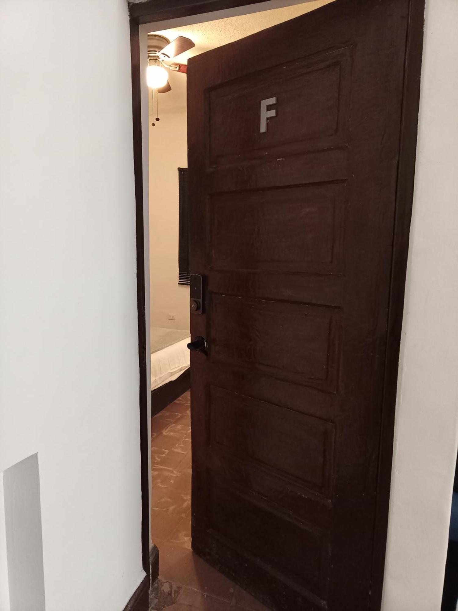 Dgm Lofts Mty Mn 960 F Centro Cerca De Todo Apartment Monterrey Bagian luar foto
